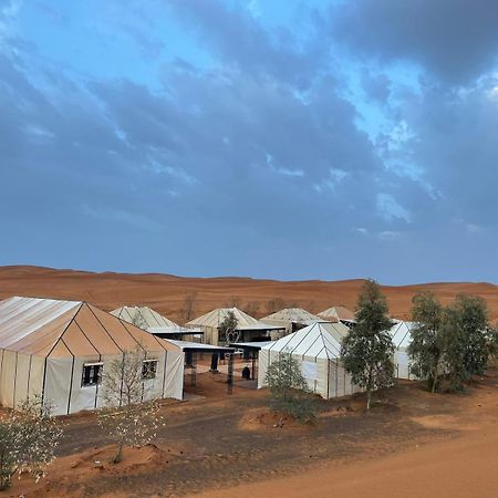 Sahara Traveling Camp Hotel เมอร์ซูกา ภายนอก รูปภาพ