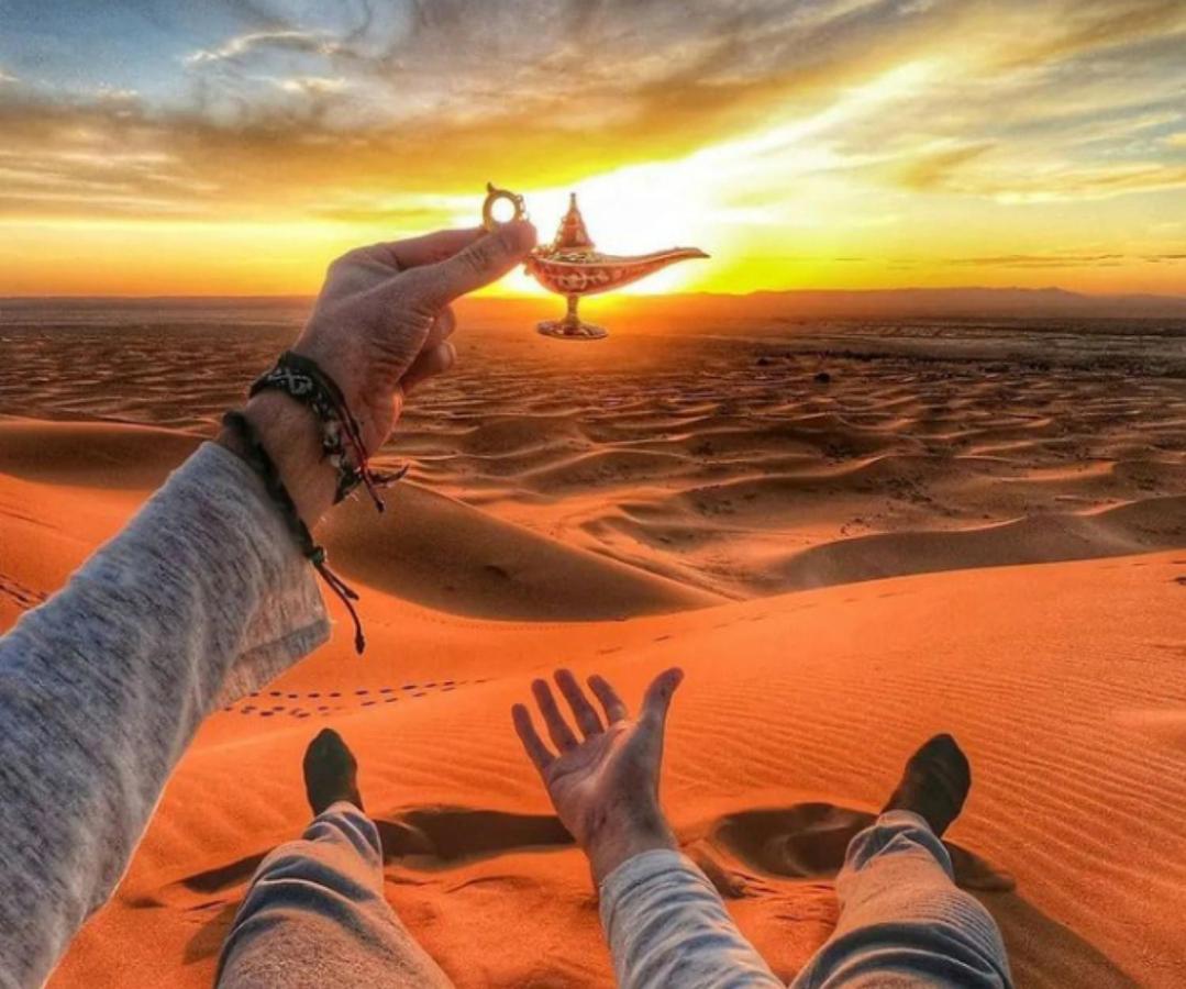 Sahara Traveling Camp Hotel เมอร์ซูกา ภายนอก รูปภาพ