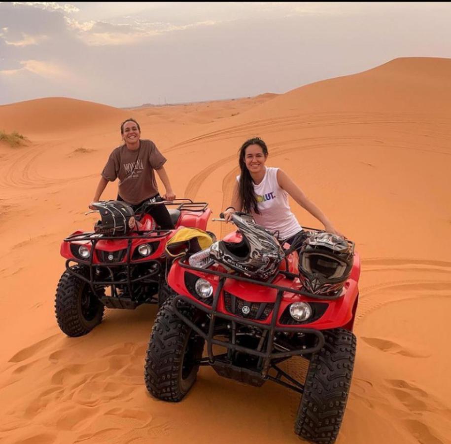Sahara Traveling Camp Hotel เมอร์ซูกา ภายนอก รูปภาพ