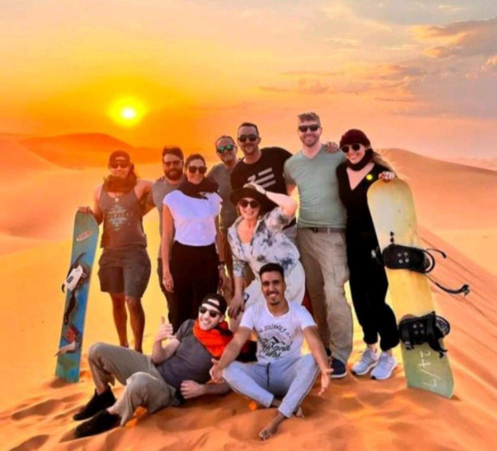 Sahara Traveling Camp Hotel เมอร์ซูกา ภายนอก รูปภาพ