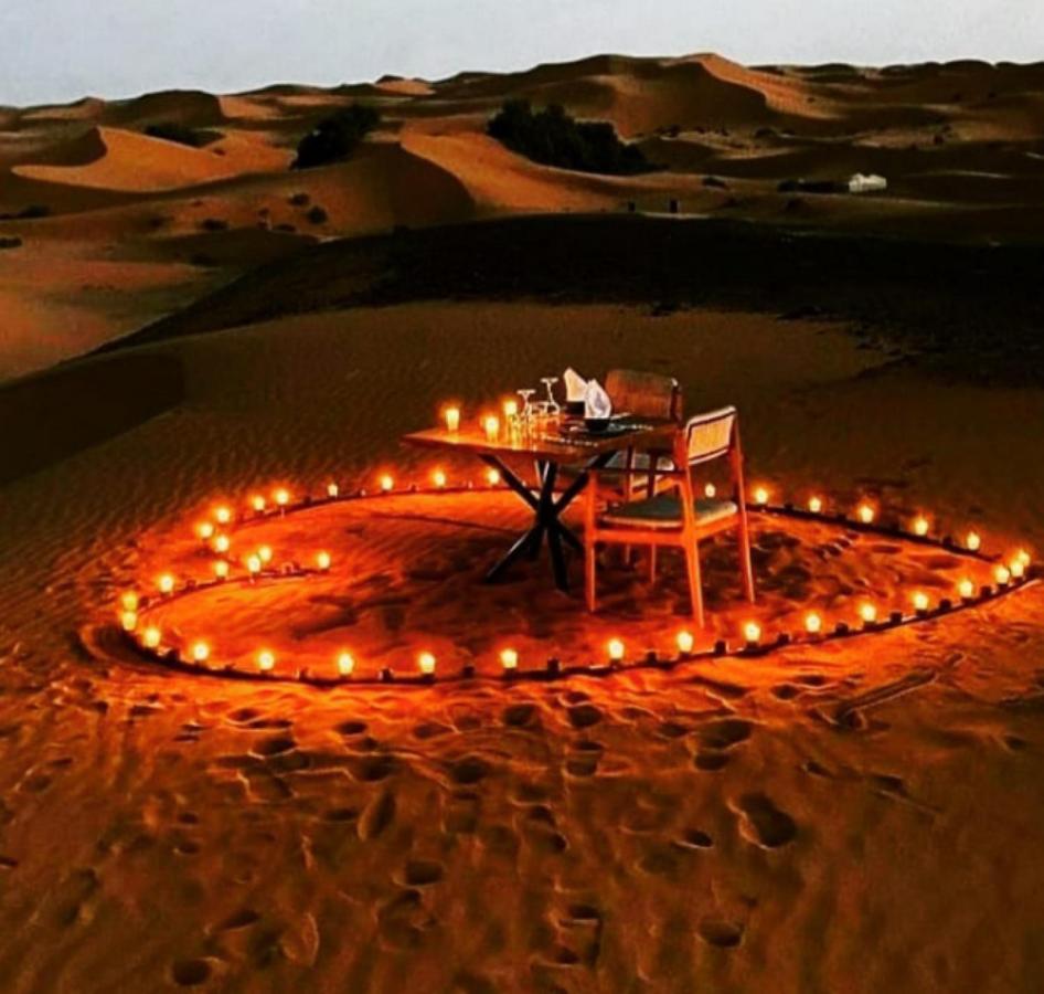 Sahara Traveling Camp Hotel เมอร์ซูกา ภายนอก รูปภาพ