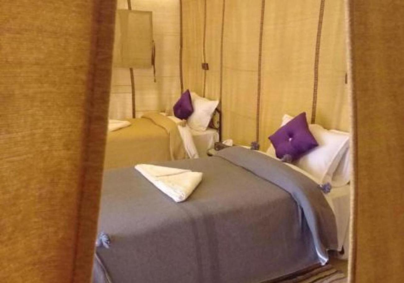 Sahara Traveling Camp Hotel เมอร์ซูกา ภายนอก รูปภาพ