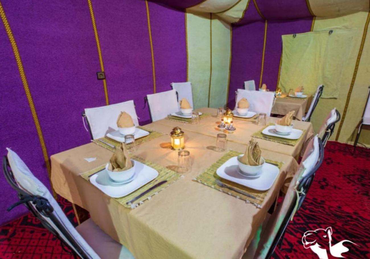 Sahara Traveling Camp Hotel เมอร์ซูกา ภายนอก รูปภาพ