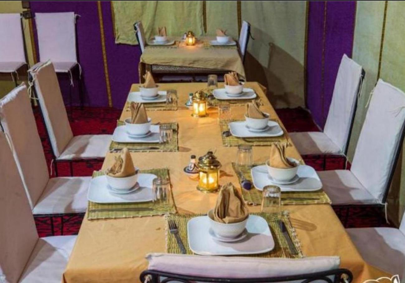 Sahara Traveling Camp Hotel เมอร์ซูกา ภายนอก รูปภาพ