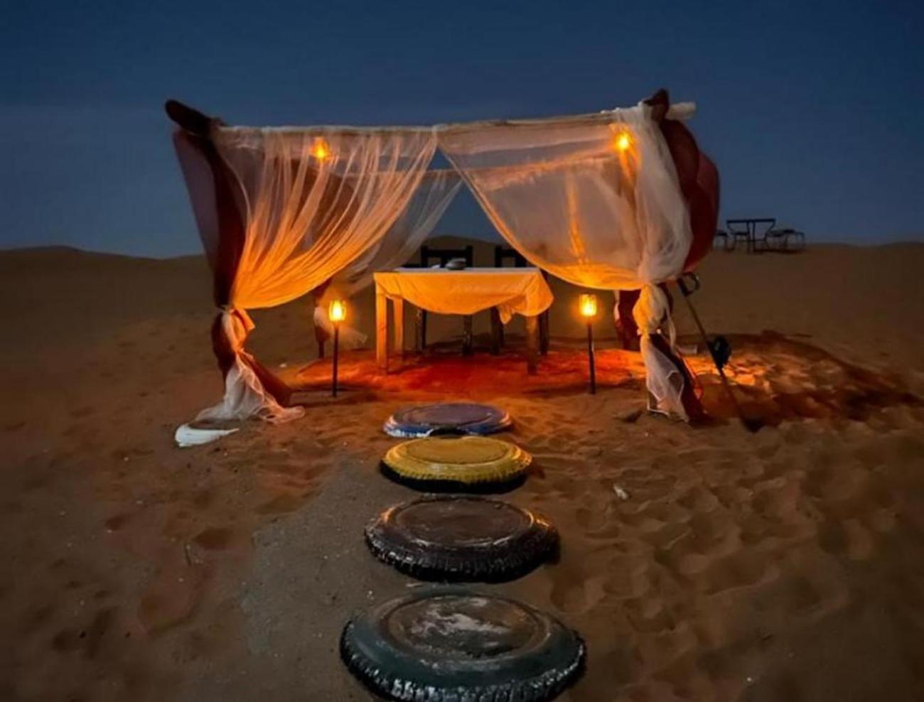 Sahara Traveling Camp Hotel เมอร์ซูกา ภายนอก รูปภาพ