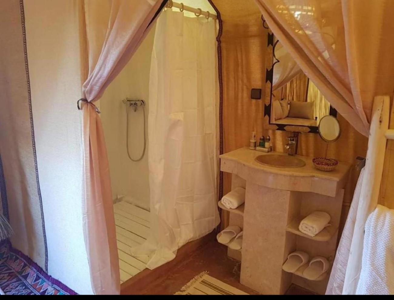 Sahara Traveling Camp Hotel เมอร์ซูกา ภายนอก รูปภาพ